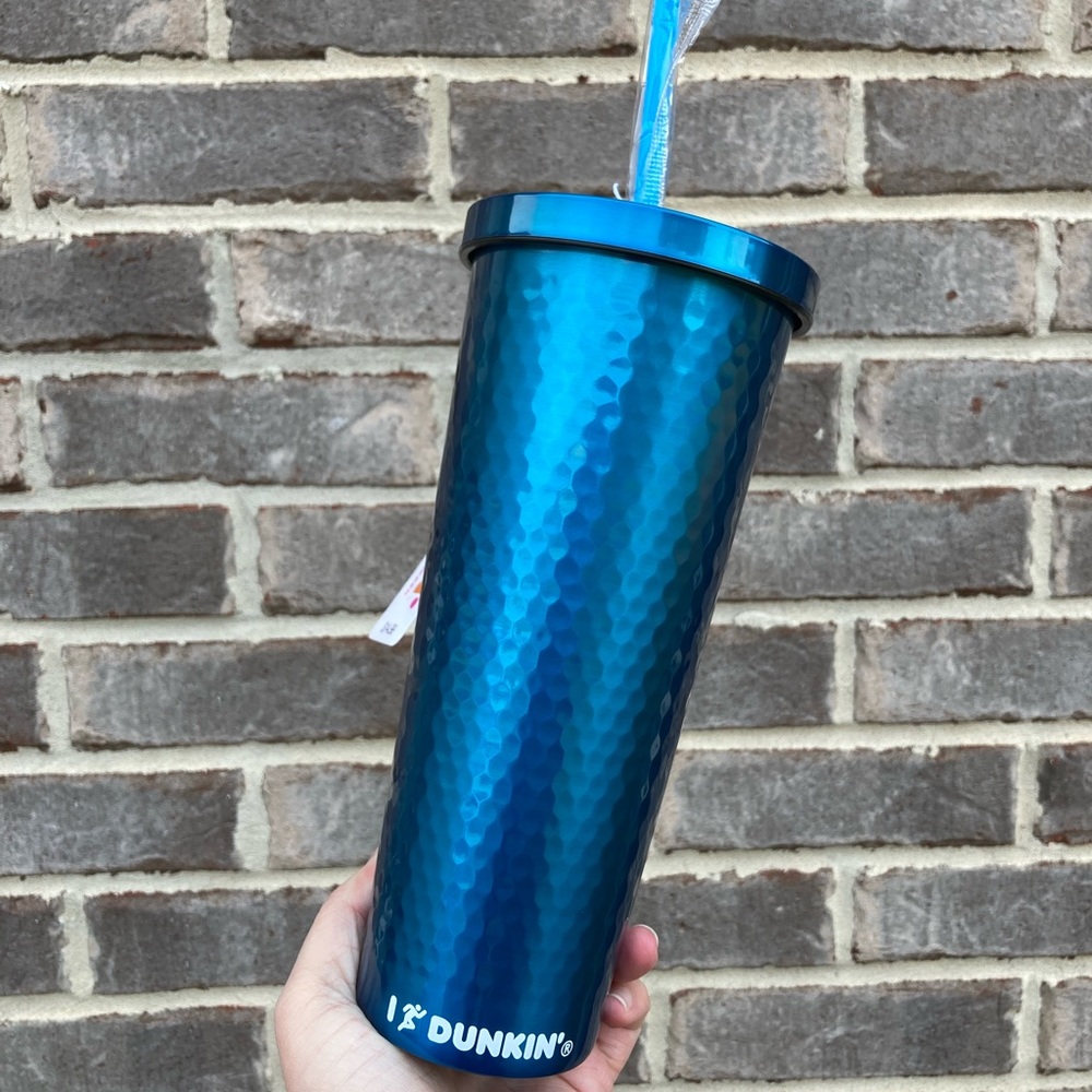 Dunkin’ 24 oz Hammered Stainless Sipper